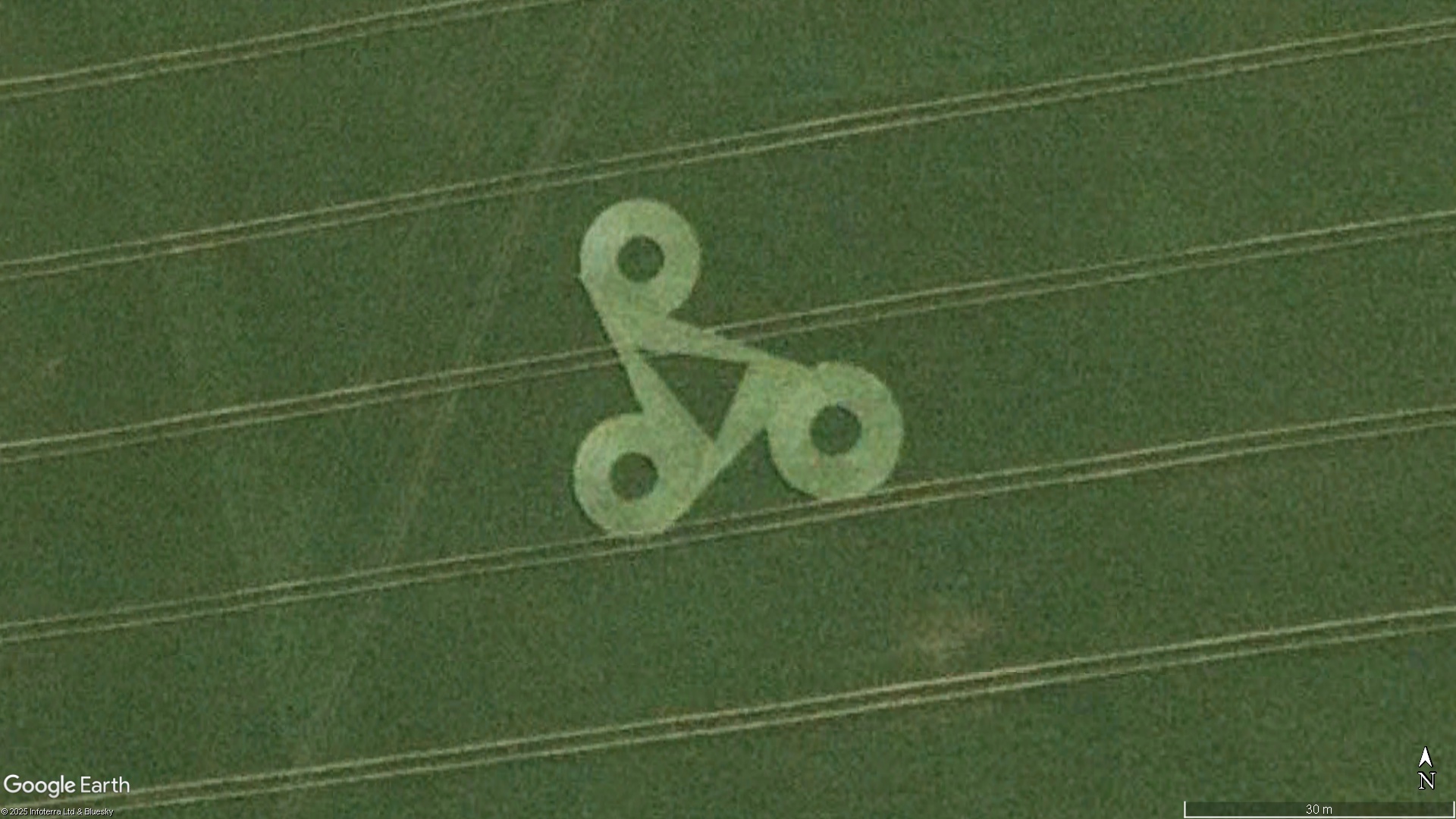 Cuffley Railway Station, Hertfordshire crop circle, aerial photo 4